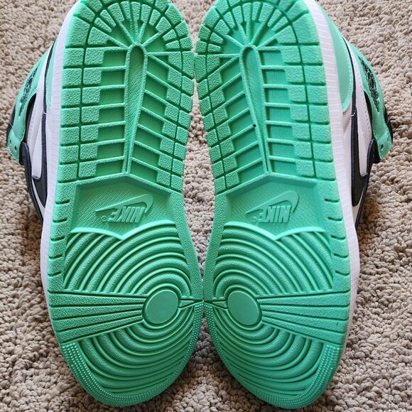 Jordan High-Top Sneakers Black White Mint - Picture 7 of 8